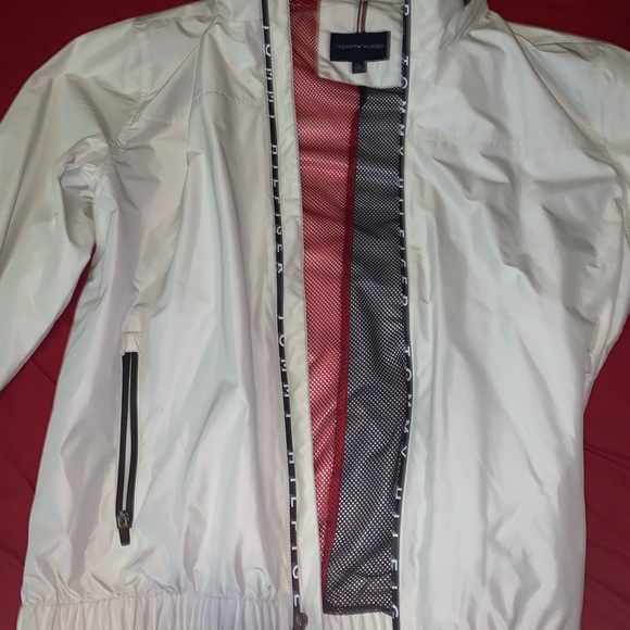 Men Tommy Hilfiger windbreaker - Picture 7 of 7